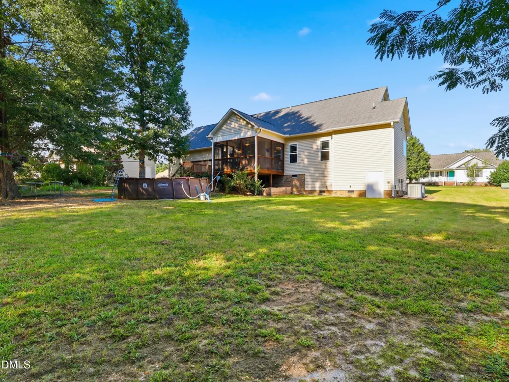 33 Bluestone Drive Smithfield, NC 27577