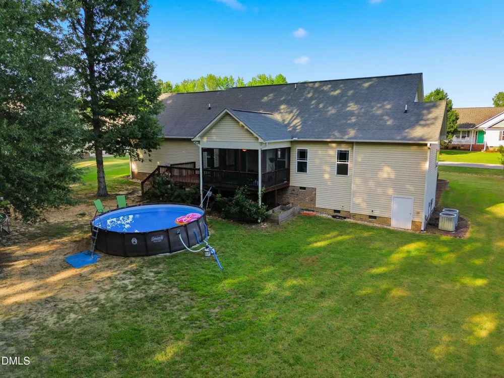 33 Bluestone Drive Smithfield, NC 27577