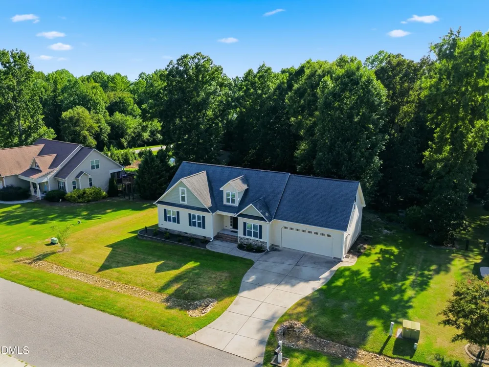 33 Bluestone Drive Smithfield, NC 27577