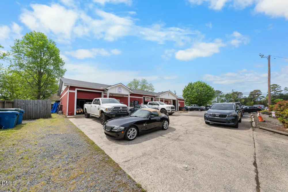 921 Midway Avenue Durham, NC 27703