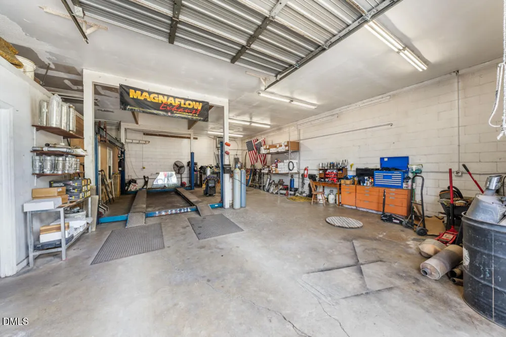921 Midway Avenue Durham, NC 27703