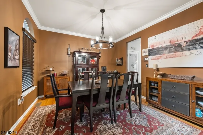208 Yvonne Way Greenwich, NJ 08886