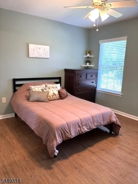 208 Yvonne Way Greenwich, NJ 08886