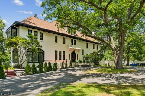 731 Berkeley Ave
