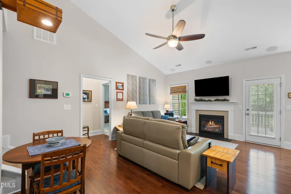 613 Minerva Dale Drive Fuquay Varina, NC 27526