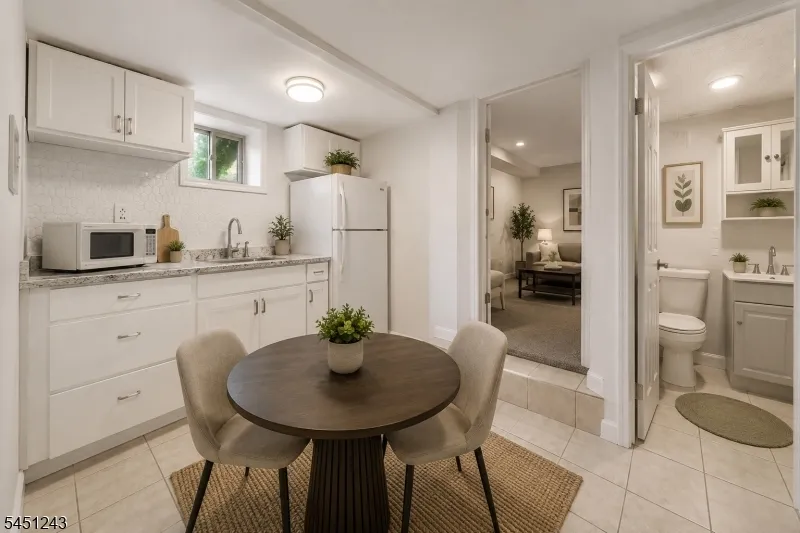 1746 Elk St Piscataway, NJ 08854