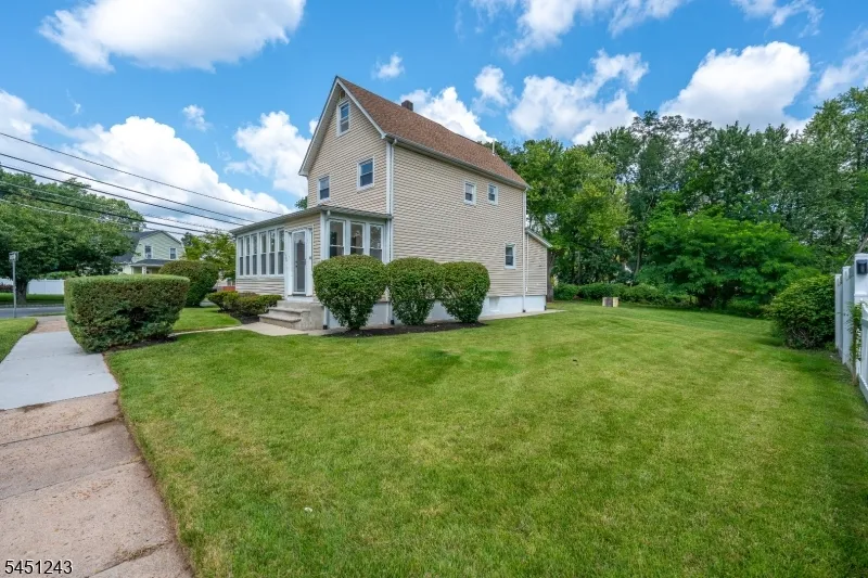 1746 Elk St Piscataway, NJ 08854