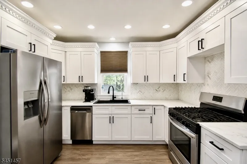 338 Delmore Ave South Plainfield, NJ 07080