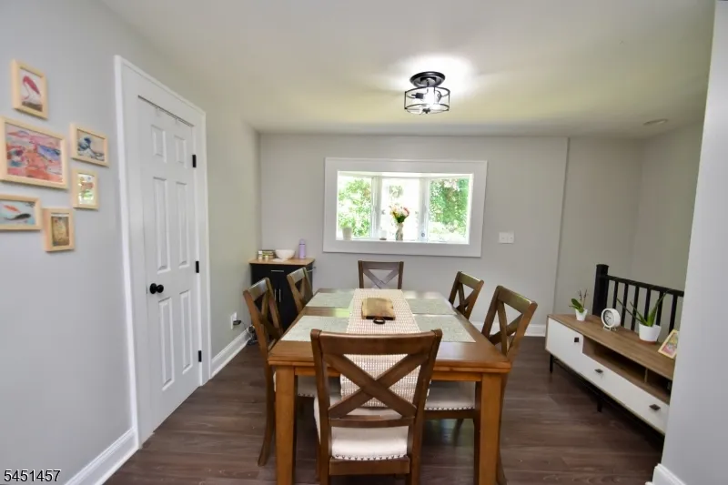 338 Delmore Ave South Plainfield, NJ 07080