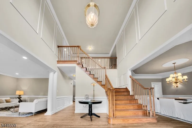 4 Middlesworth Farm Rd Washington, NJ 07853