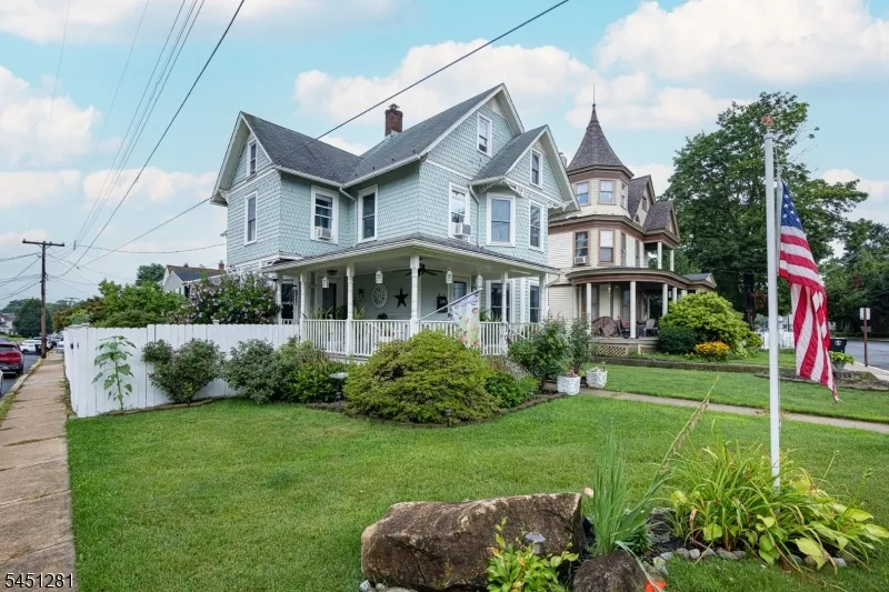 21 N Lincoln Ave Washington, NJ 07882