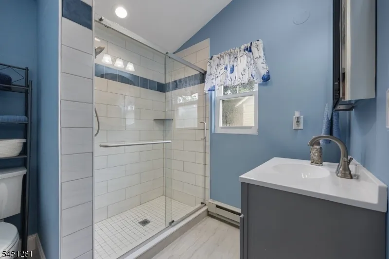 21 N Lincoln Ave Washington, NJ 07882
