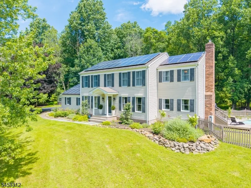 84 Harmony Brass Castle Rd Washington, NJ 07882