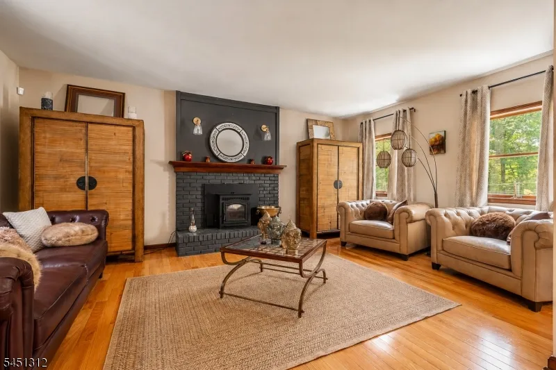 84 Harmony Brass Castle Rd Washington, NJ 07882
