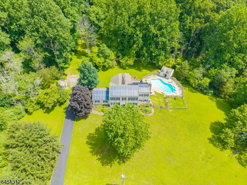 84 Harmony Brass Castle Rd Washington, NJ 07882