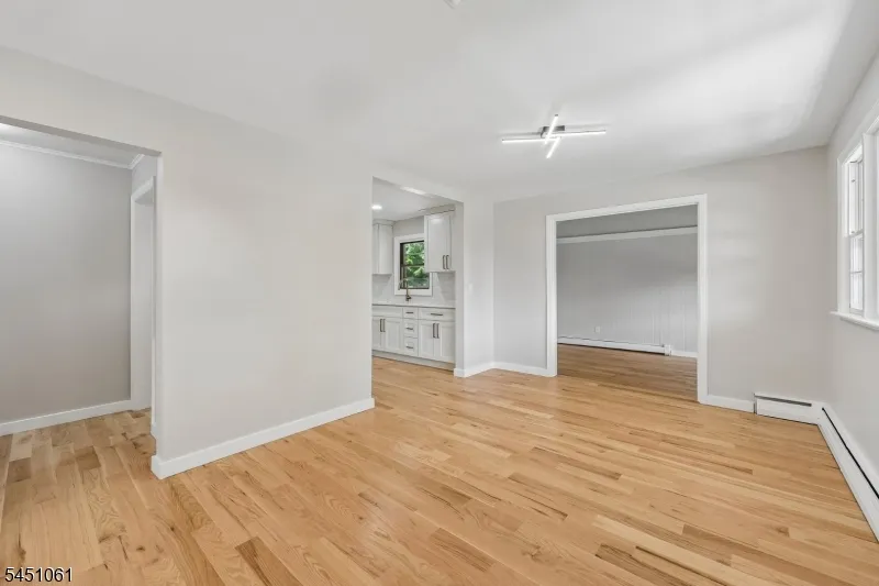 33 Lotz Ave North Haledon, NJ 07508