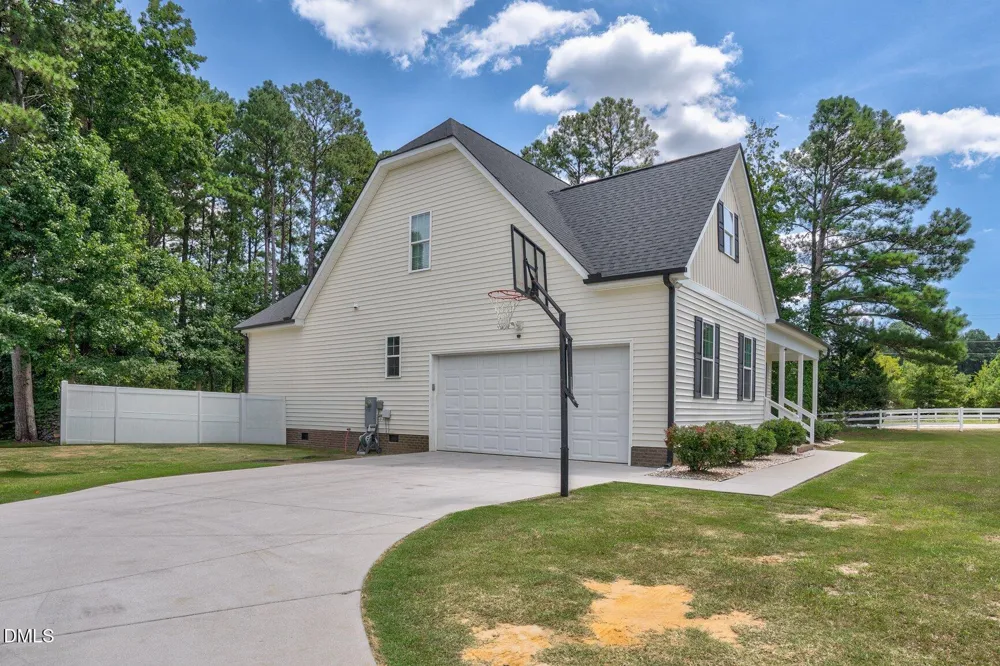 5732 Roseheath Road Bailey, NC 27807