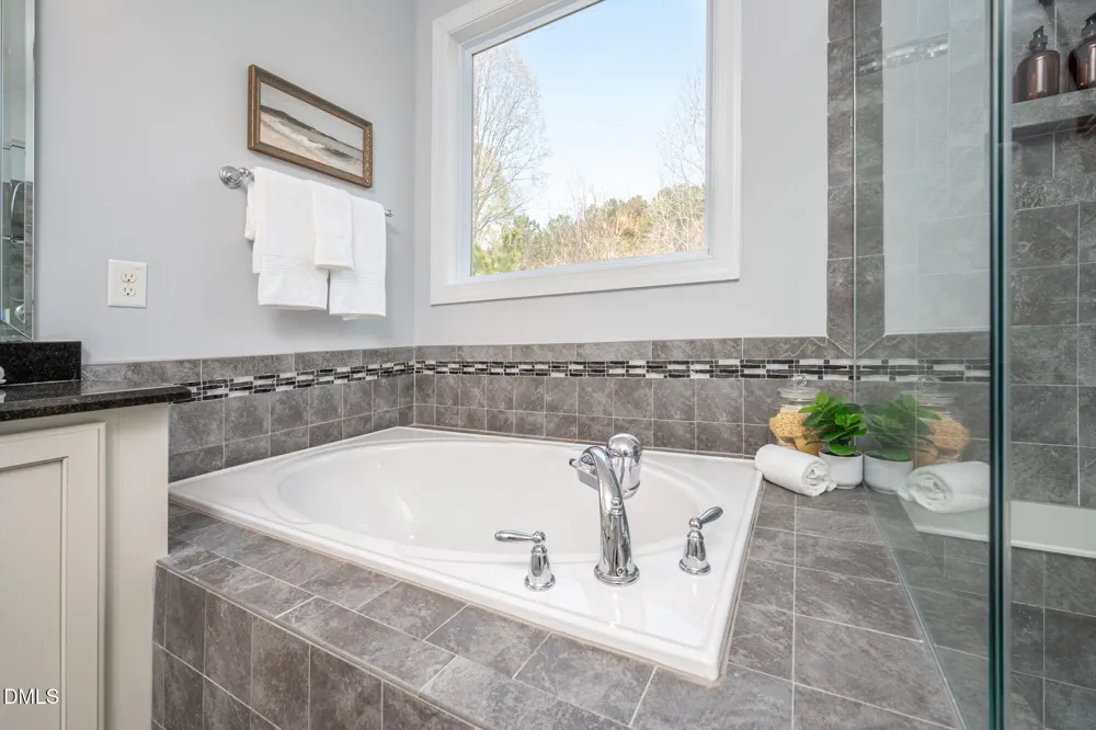 543 Dairy Glen Road Chapel Hill, NC 27516