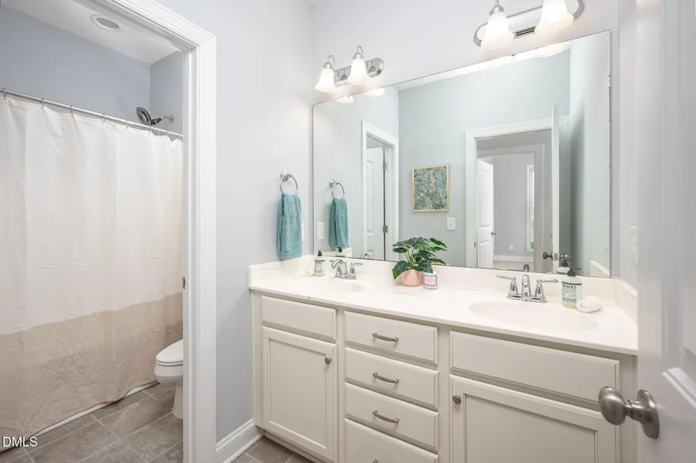 543 Dairy Glen Road Chapel Hill, NC 27516