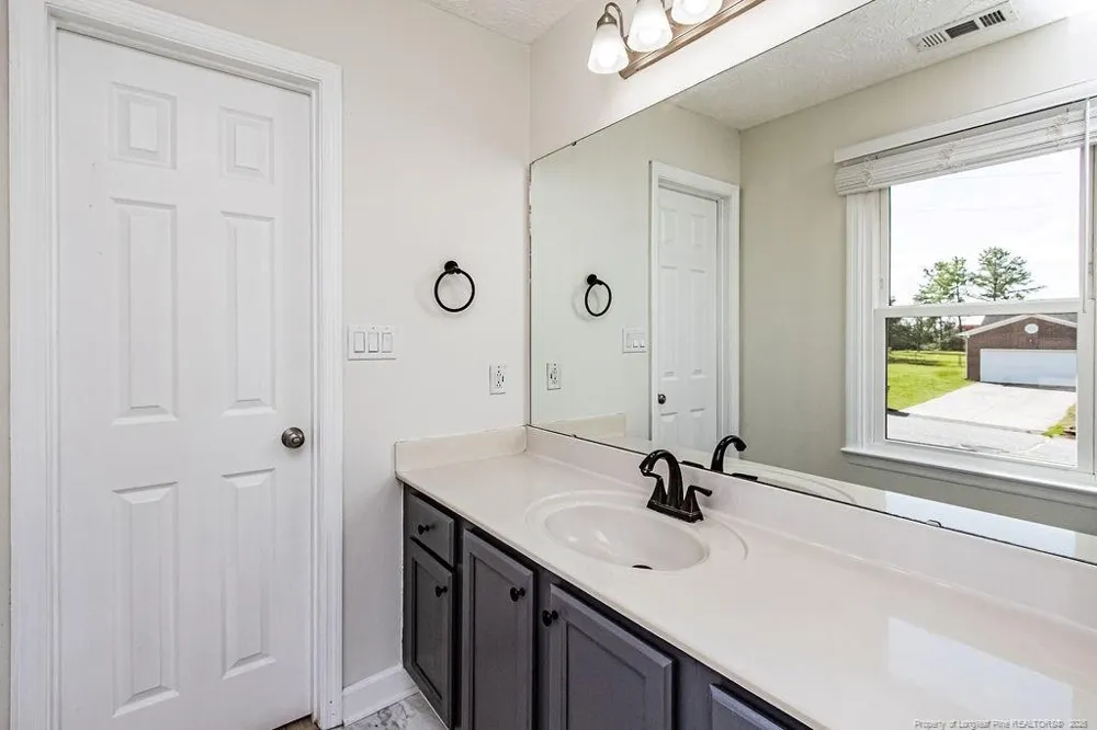11 Overlook Road S Cameron, NC 28326