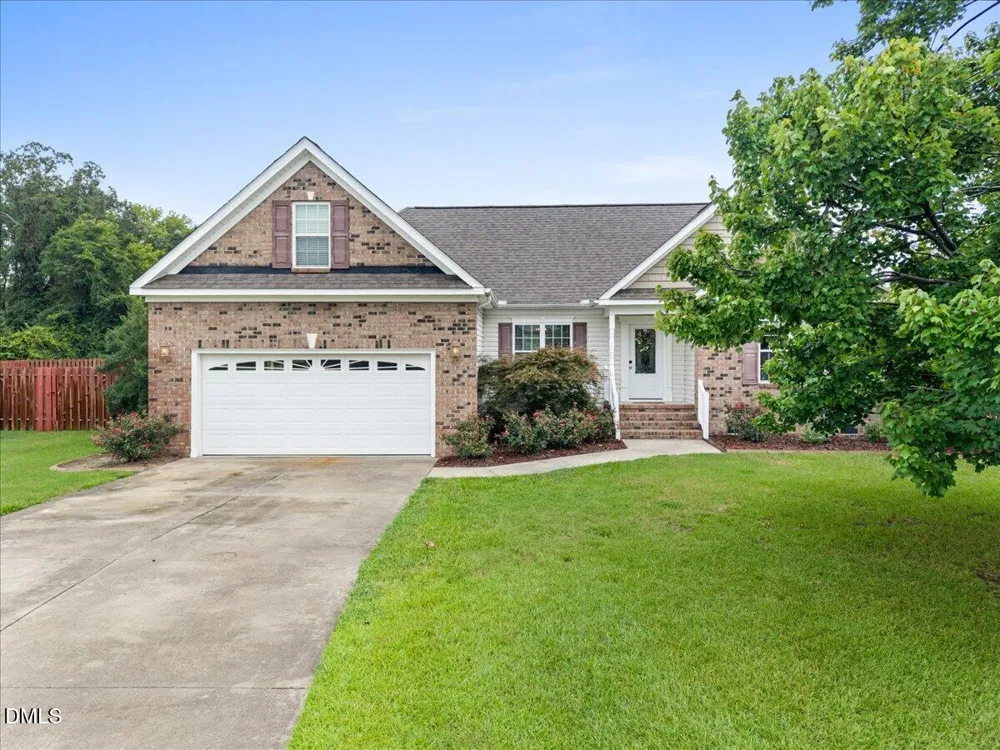 204 Brookside Way Pikeville, NC 27863