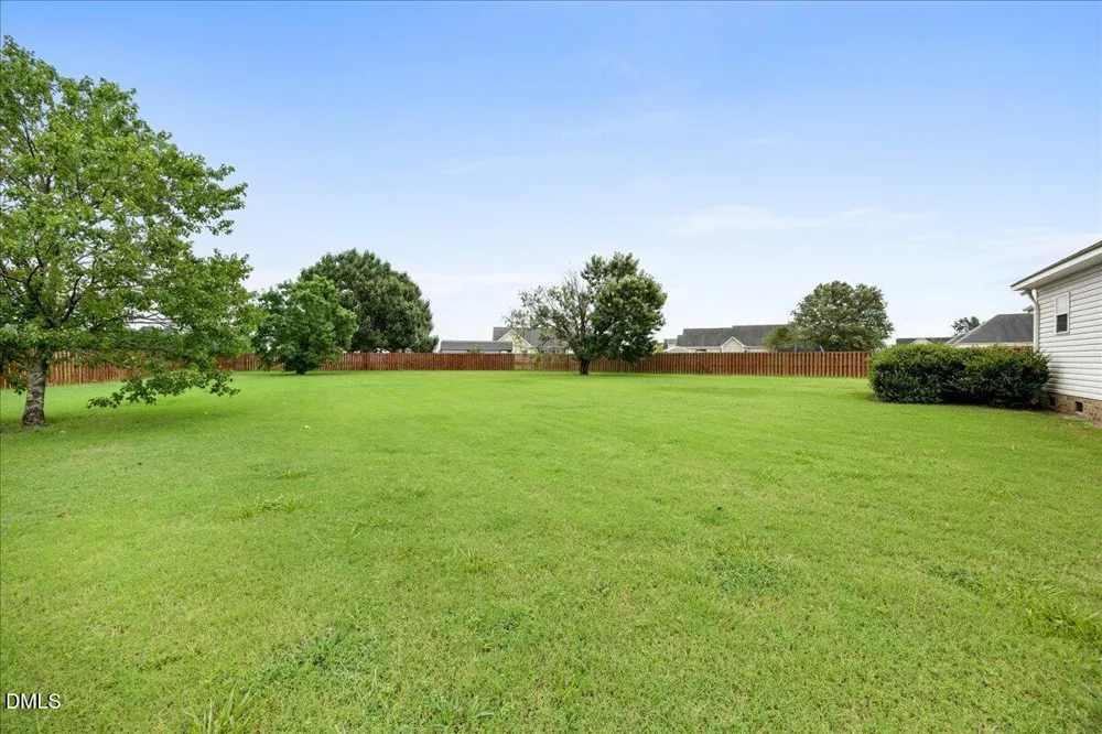 204 Brookside Way Pikeville, NC 27863