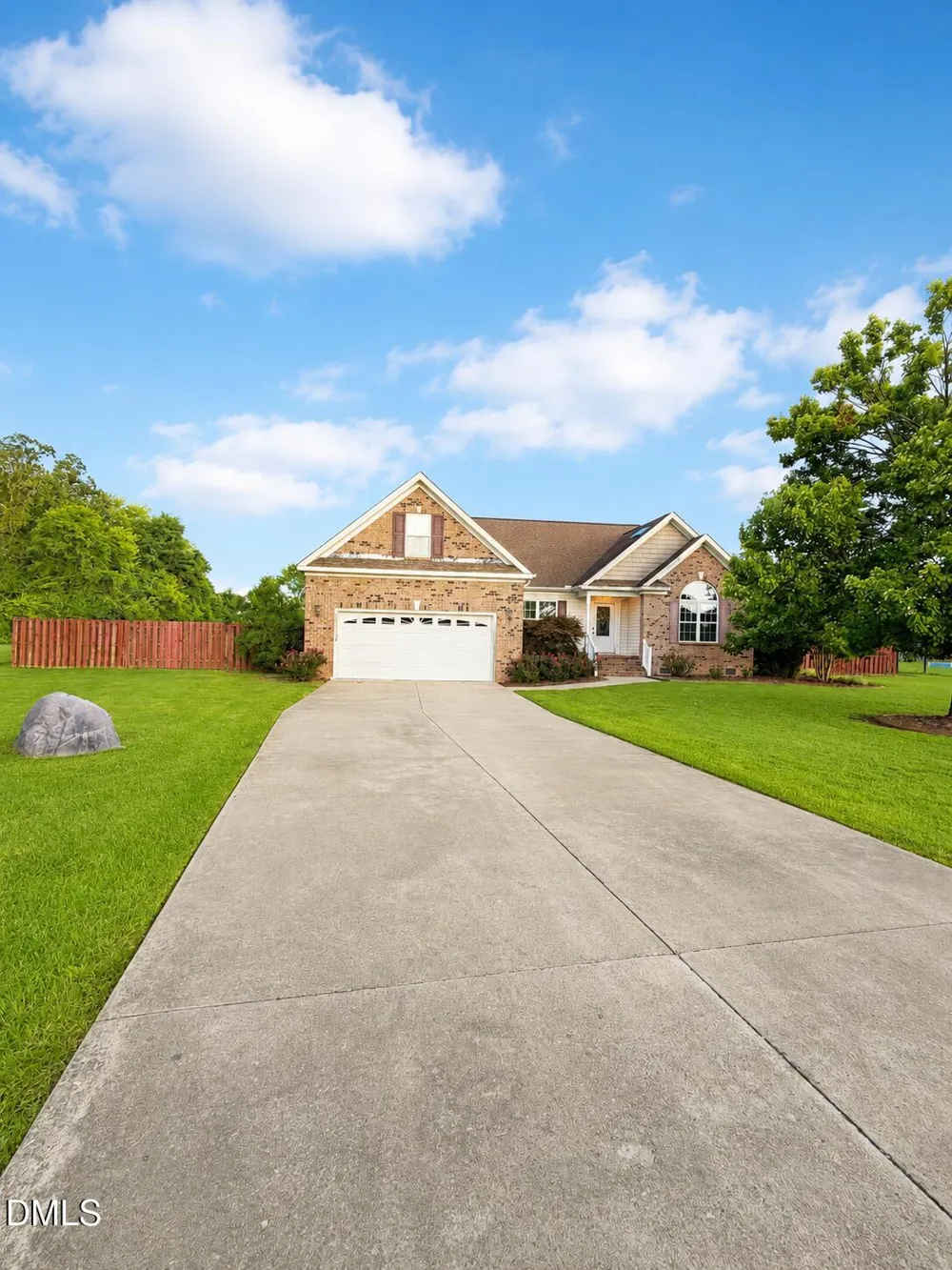 204 Brookside Way Pikeville, NC 27863