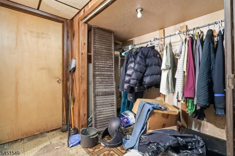 312 Stuyvesant Ave Newark City, NJ 07106