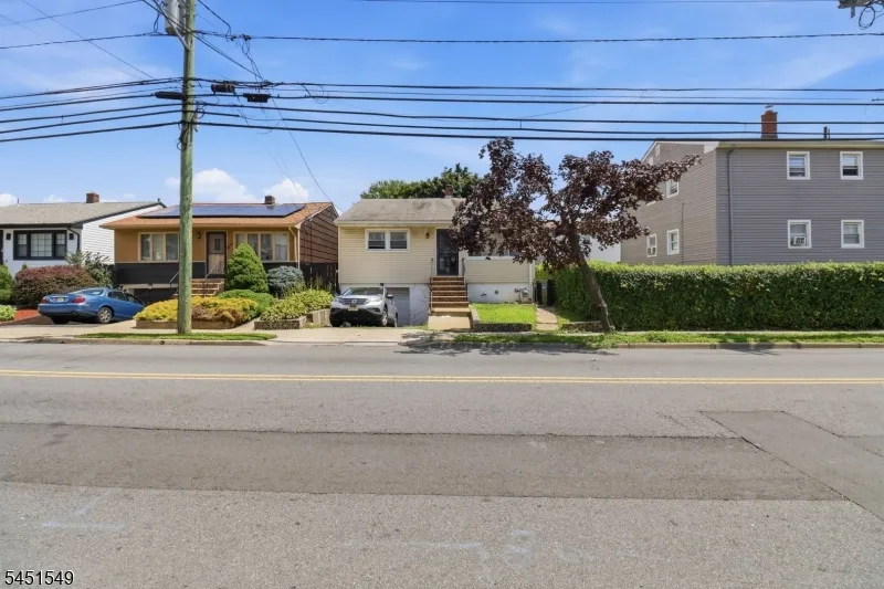 312 Stuyvesant Ave Newark City, NJ 07106