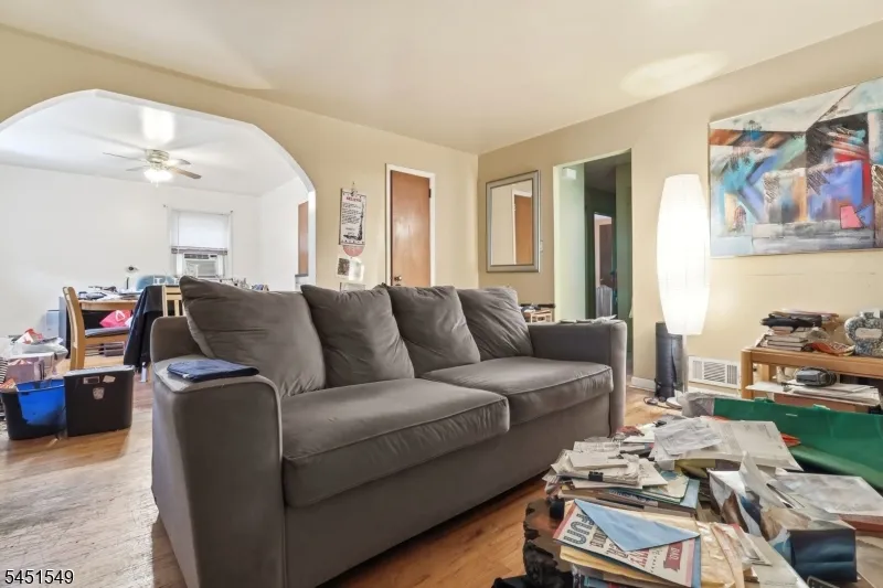 312 Stuyvesant Ave Newark City, NJ 07106