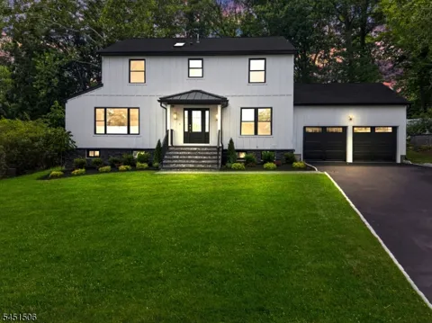 12 Weber Rd