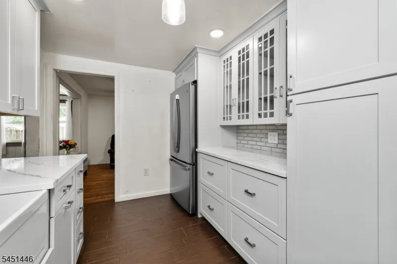 526 Grand Ave Hackettstown Town, NJ 07840