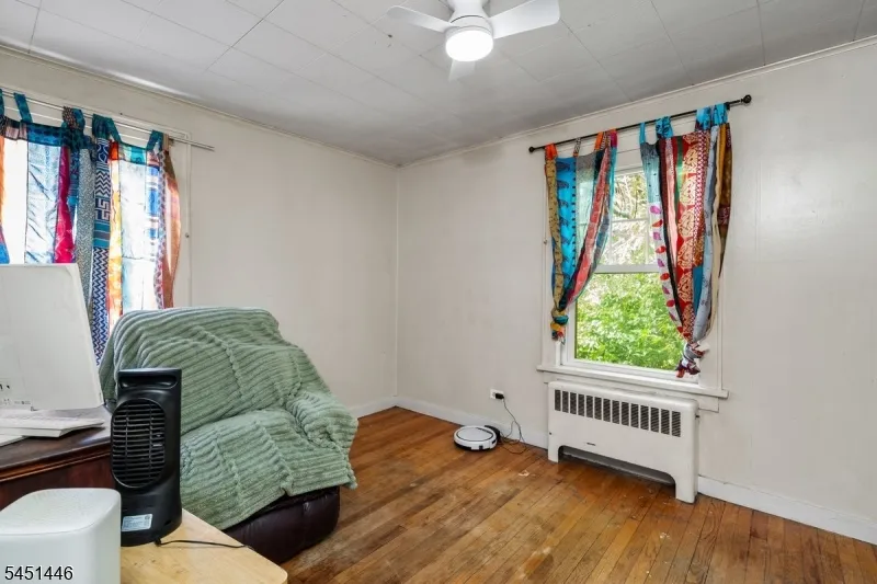 526 Grand Ave Hackettstown Town, NJ 07840