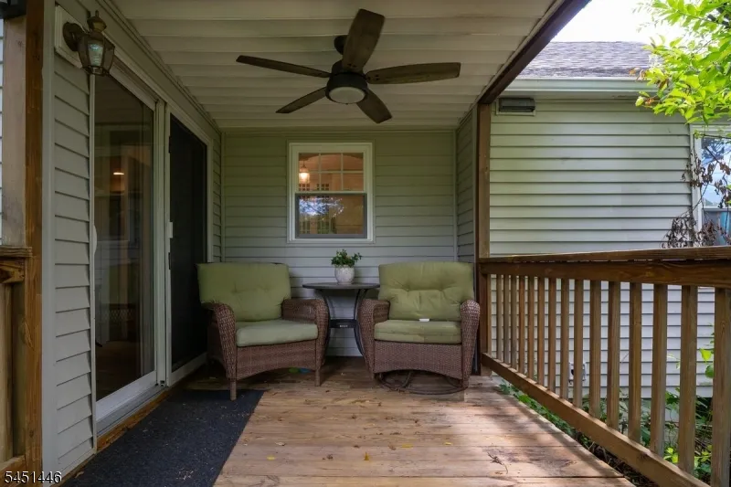 526 Grand Ave Hackettstown Town, NJ 07840