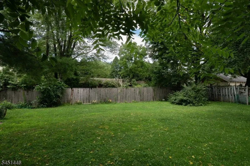 526 Grand Ave Hackettstown Town, NJ 07840