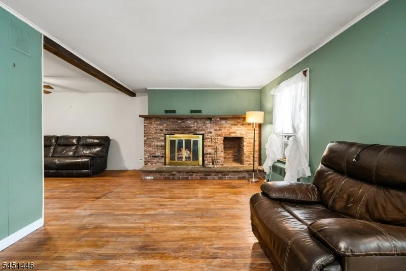 526 Grand Ave Hackettstown Town, NJ 07840