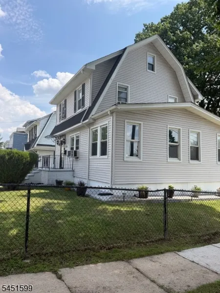 200 Lincoln Pl Irvington, NJ 07111