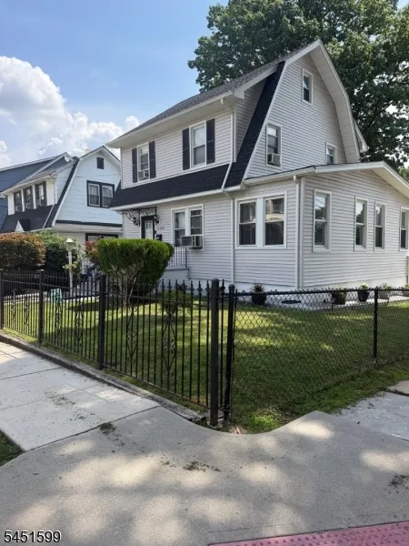 200 Lincoln Pl Irvington, NJ 07111