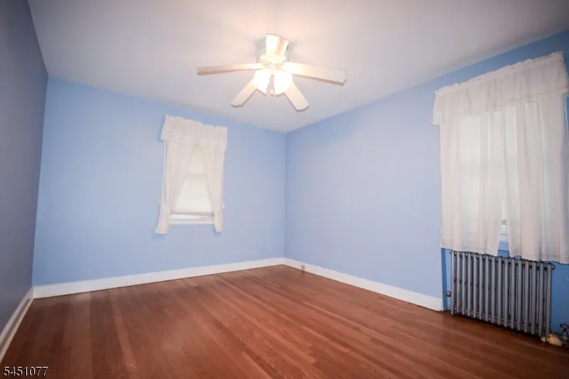 441 9Th Ave Paterson City, NJ 07514