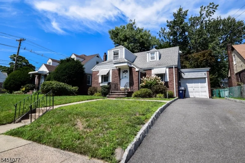 441 9Th Ave Paterson City, NJ 07514