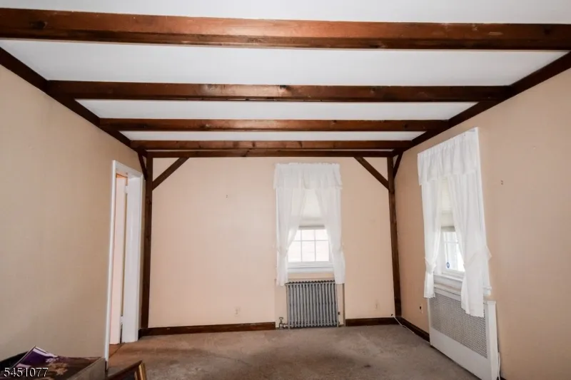 441 9Th Ave Paterson City, NJ 07514