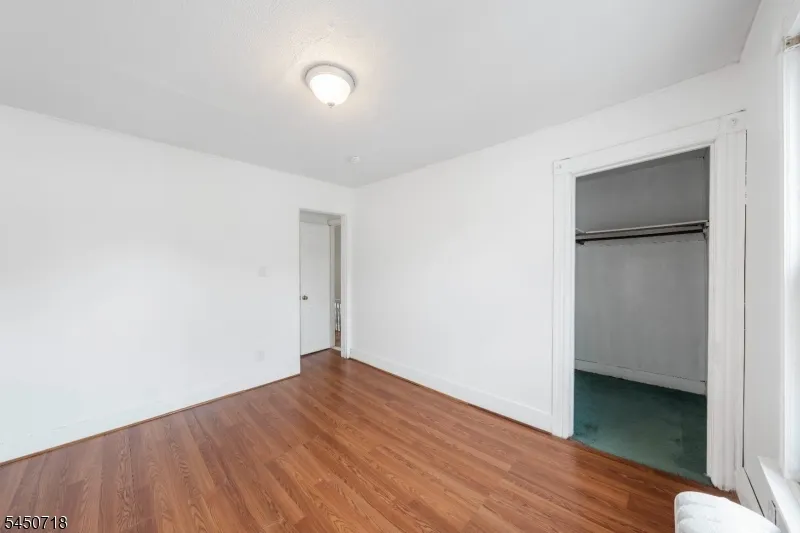 352 Forest St Kearny Town, NJ 07032