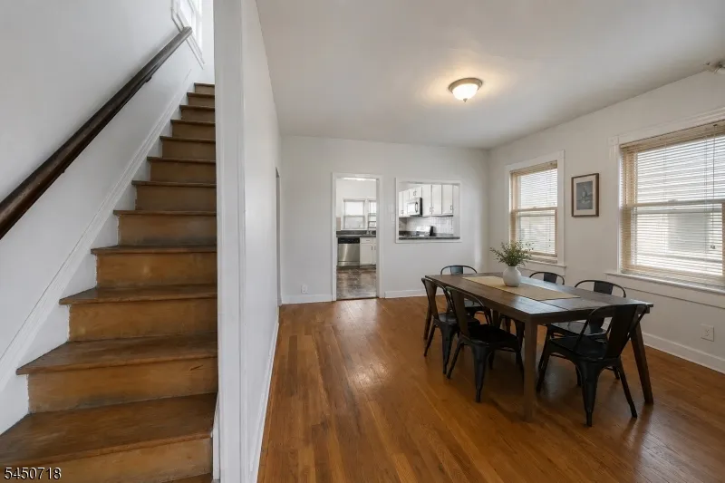 352 Forest St Kearny Town, NJ 07032
