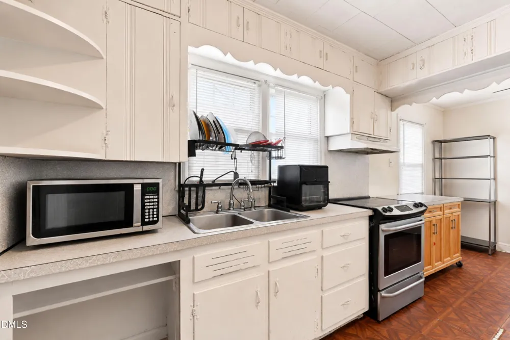 903 Layton Avenue Dunn, NC 28334