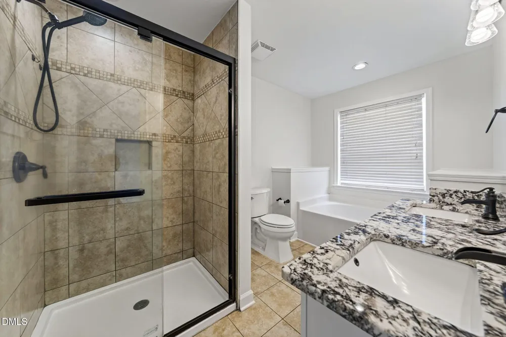 7425 Blannie Farms Lane Willow Springs, NC 27592