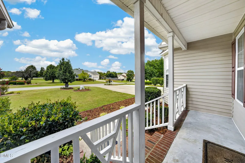 7425 Blannie Farms Lane Willow Springs, NC 27592