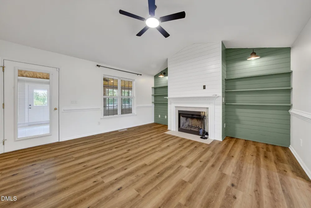 7425 Blannie Farms Lane Willow Springs, NC 27592