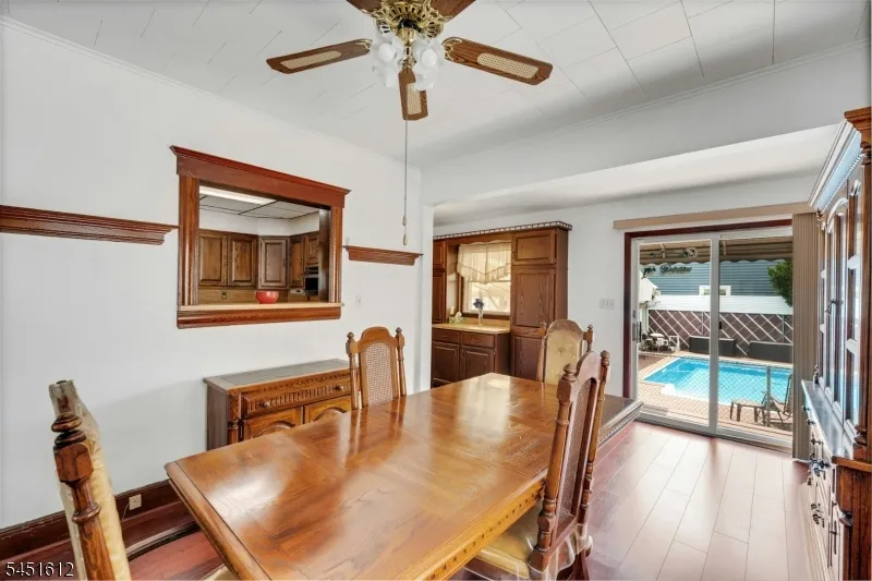 204 Tontine Ave Lyndhurst, NJ 07071