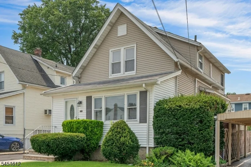 204 Tontine Ave Lyndhurst, NJ 07071