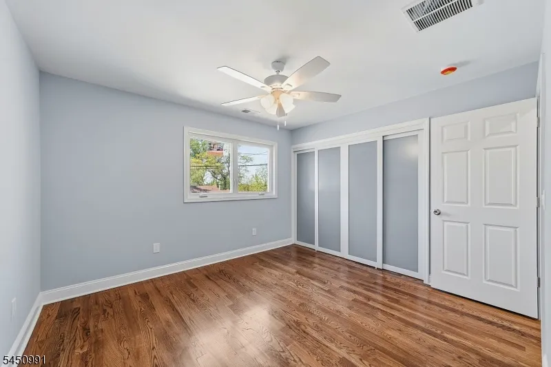 270 Alpine Way Old Bridge, NJ 08879